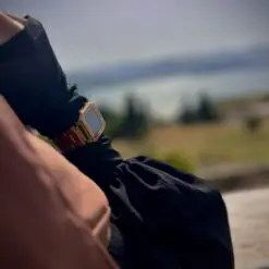 femme montre islam azan